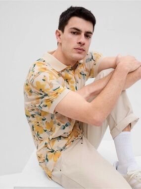 NWT Gap Pique Polo Shirt Tropical Floral Yellow Cream Short Sleeve Top Sz XL